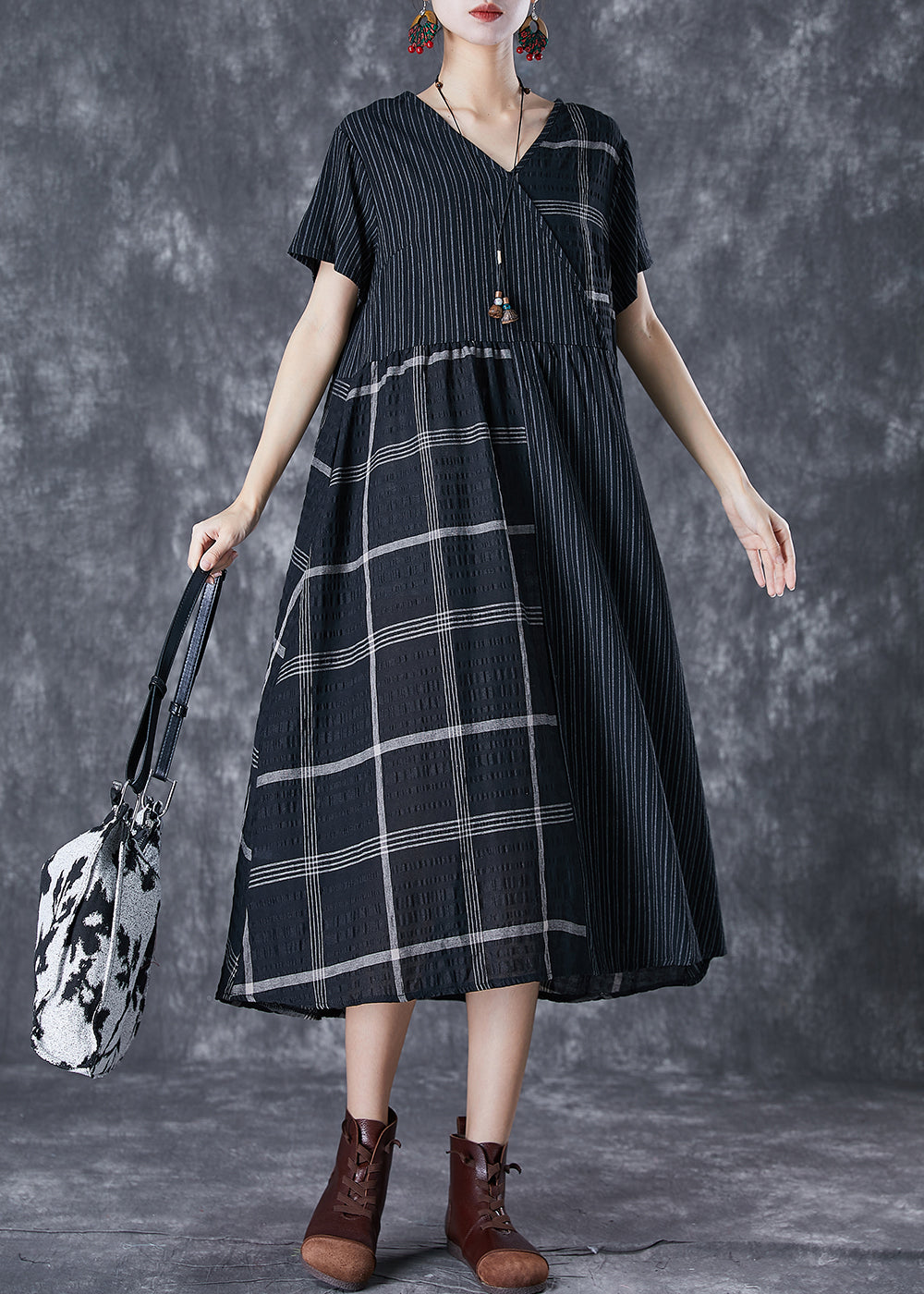 Gracefully Styled Dress for Any Occasion