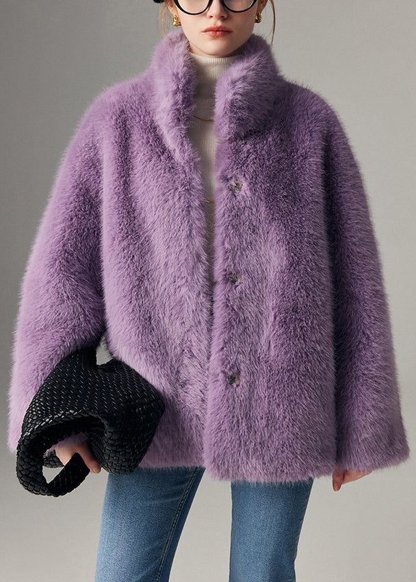 Gracefully Styled Coat for Any Occasion