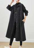 Well Tailored Coat with a Graceful Silhouette