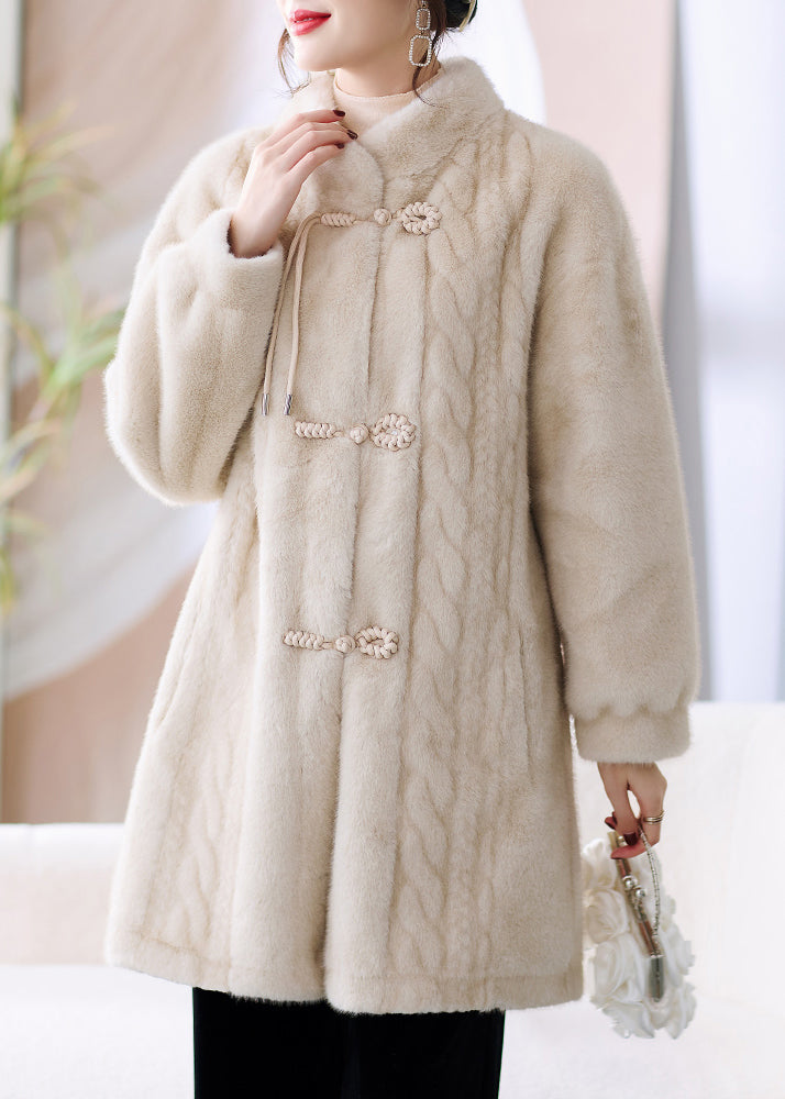Polished Coat with an Effortless Classic Look