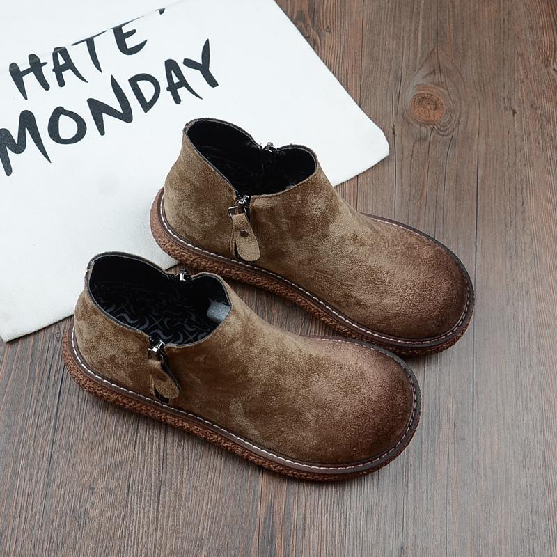 Graceful Orthopedic Boots for Modern Look