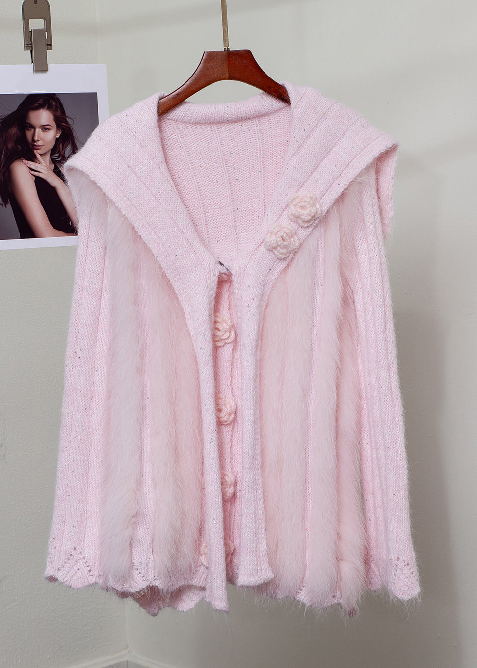 Classic Vintage Sweater with a Flattering Fit