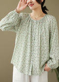 Classic Vintage Blouse with a Flattering Fit