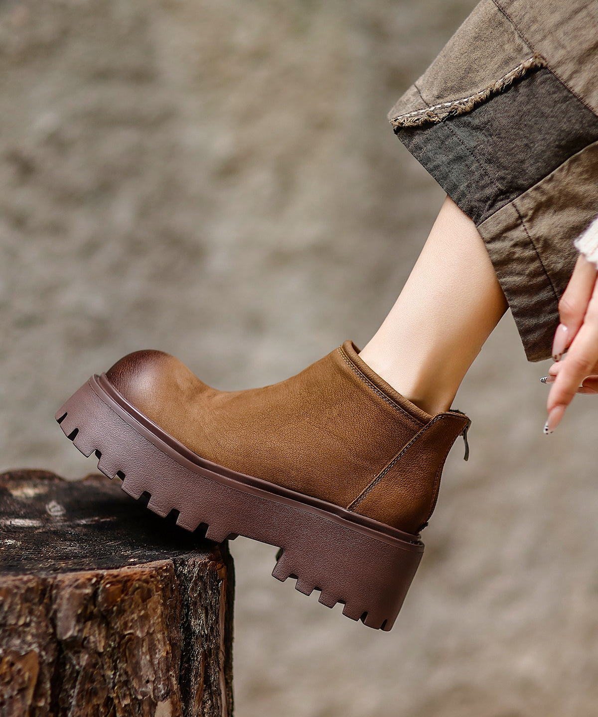 Graceful Orthopedic Boots for Modern Look