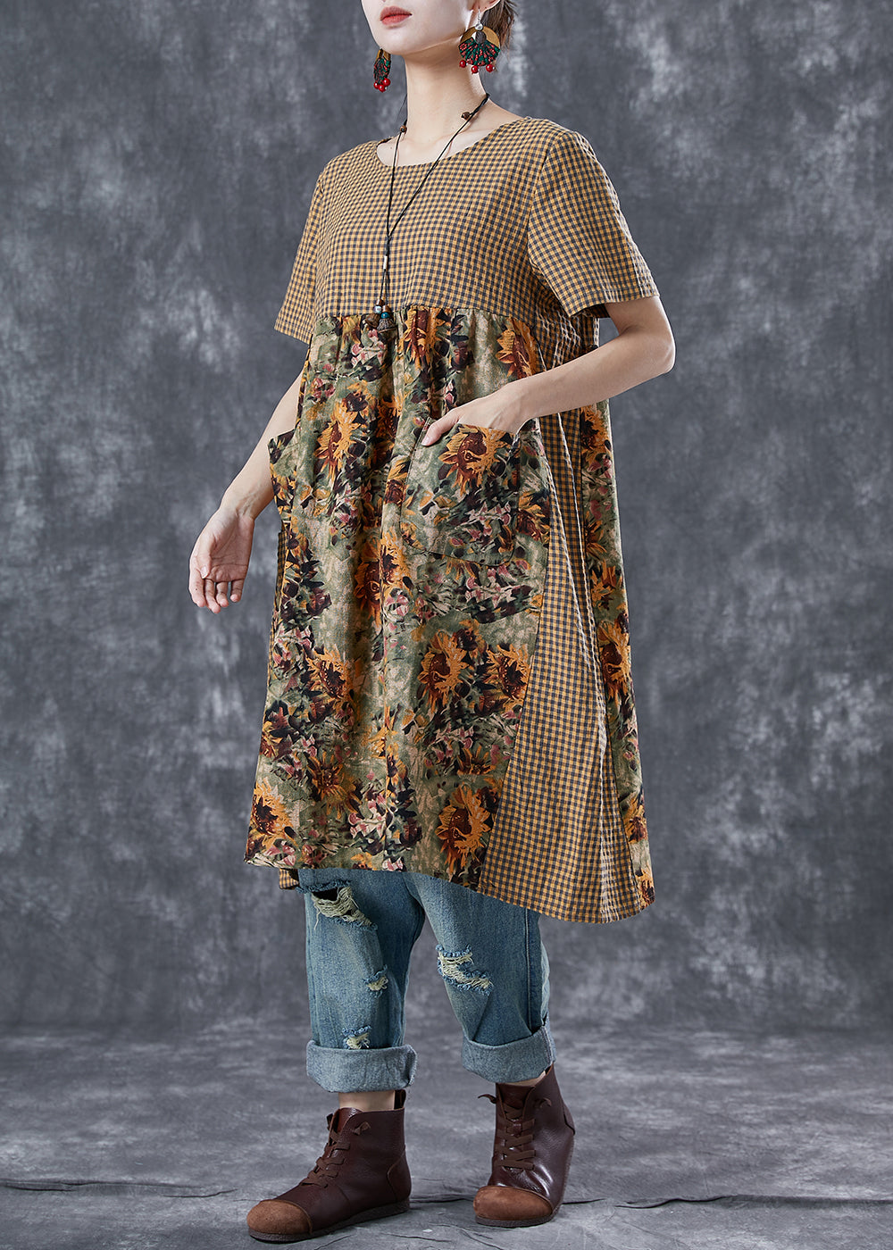 Effortlessly Elegant Dress with a Timeless Design