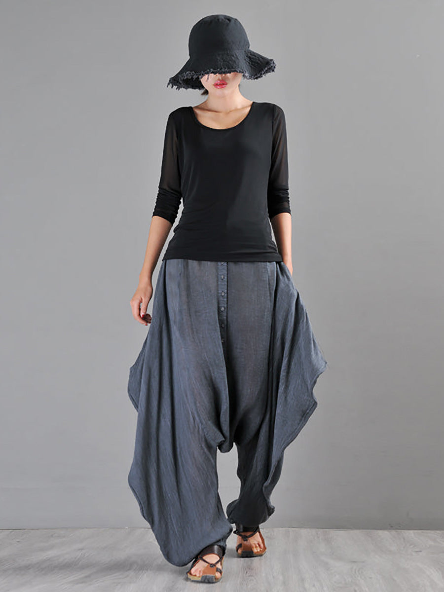 Effortlessly Elegant Pants with a Timeless Design