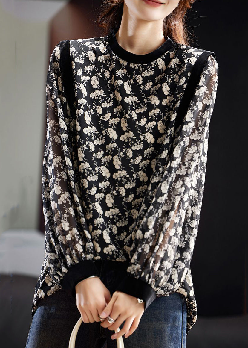 Well Tailored Blouse with a Graceful Silhouette
