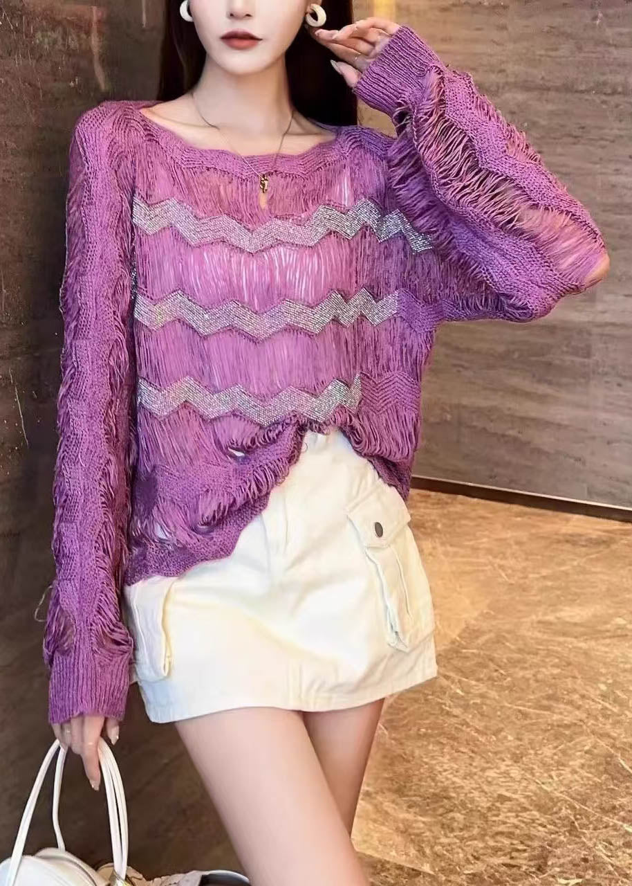 Well Tailored Sweater with a Graceful Silhouette