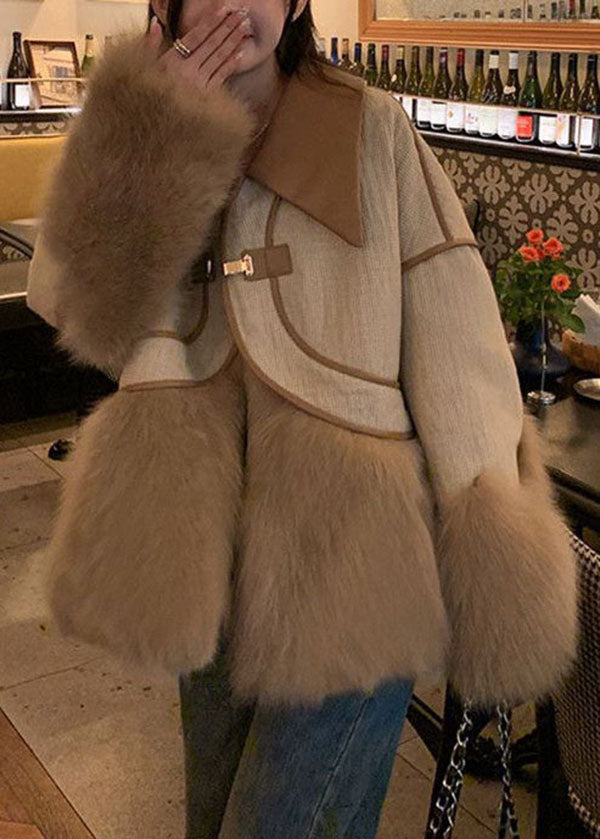 Sophisticated Jacket with a Clean Classic Look