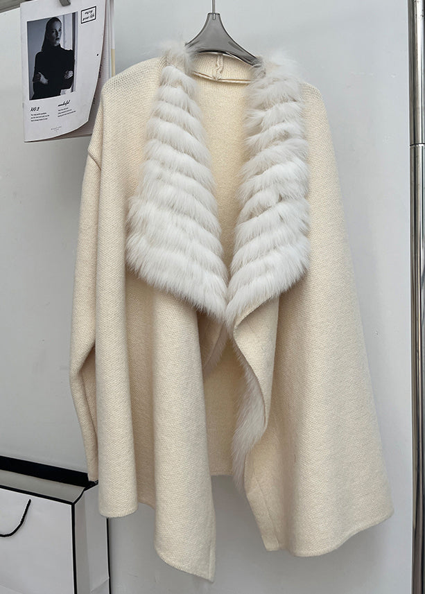 Well Tailored Cardigan with a Graceful Silhouette