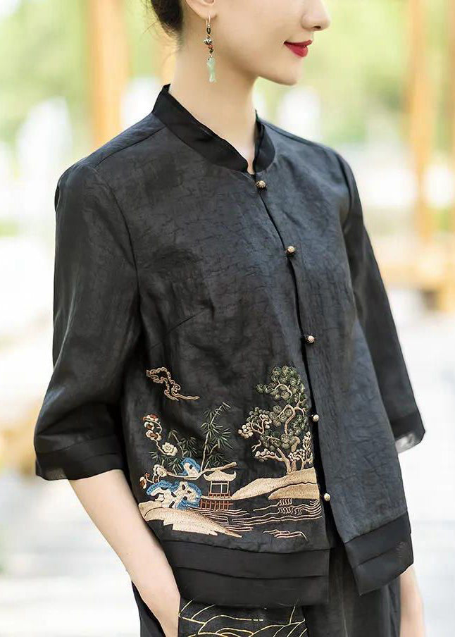 Polished Top with an Effortless Classic Look