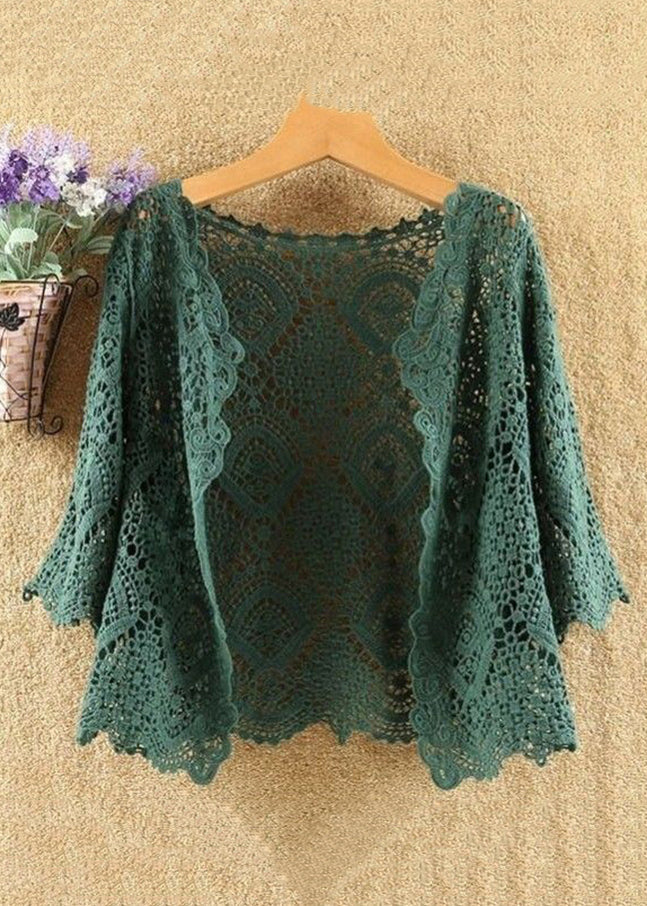 Classic Vintage Cardigan with a Flattering Fit