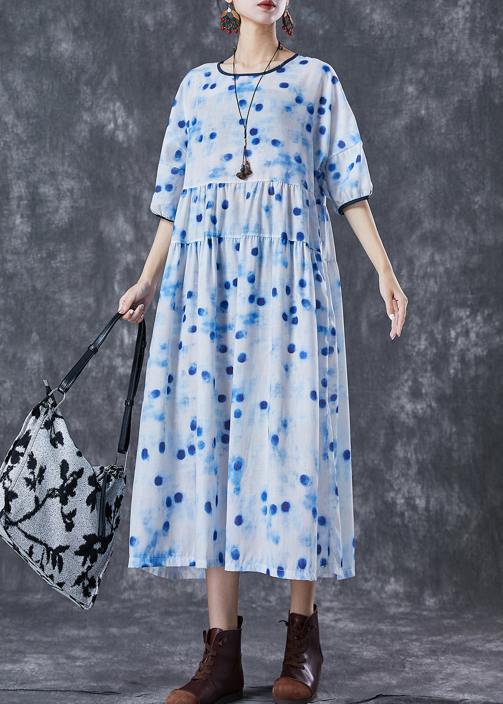 Beautifully Crafted Dress in a Classic Style