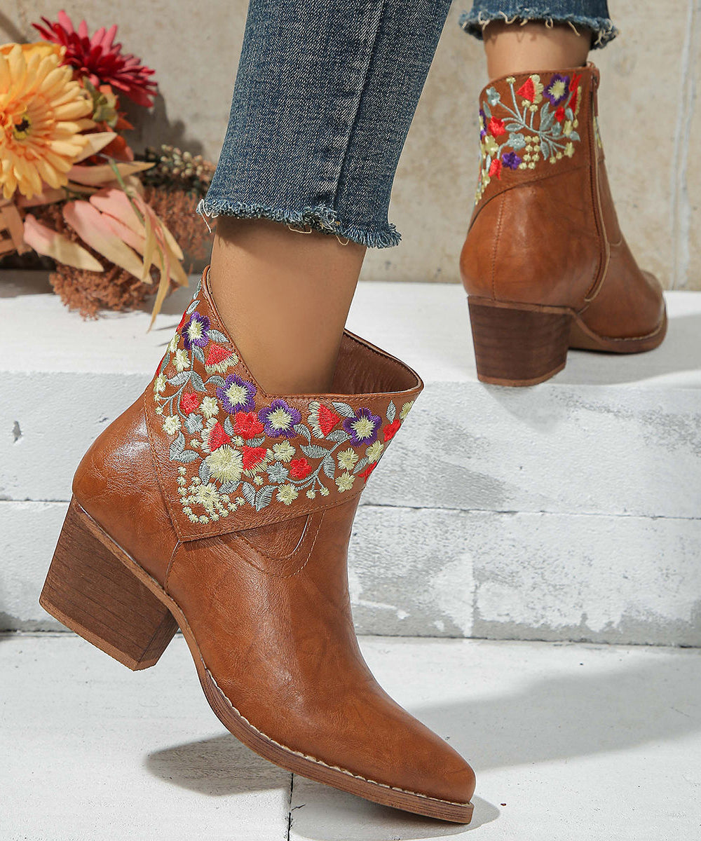 Graceful Orthopedic Boots for Modern Look