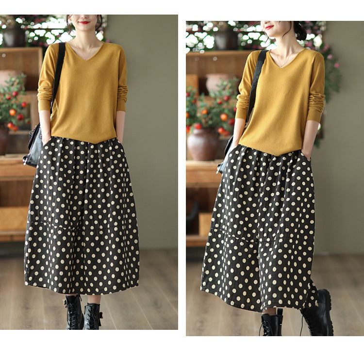 Effortlessly Elegant Garment with a Timeless Design