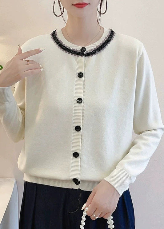Gracefully Styled Cardigan for Any Occasion
