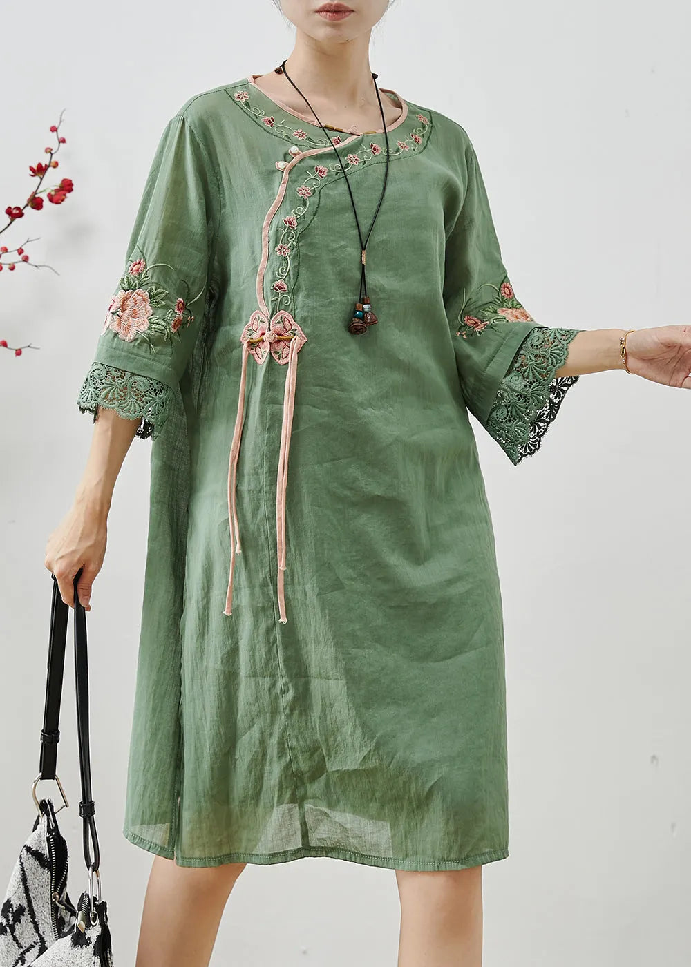 Classic Vintage & Enduringly Stylish Dress