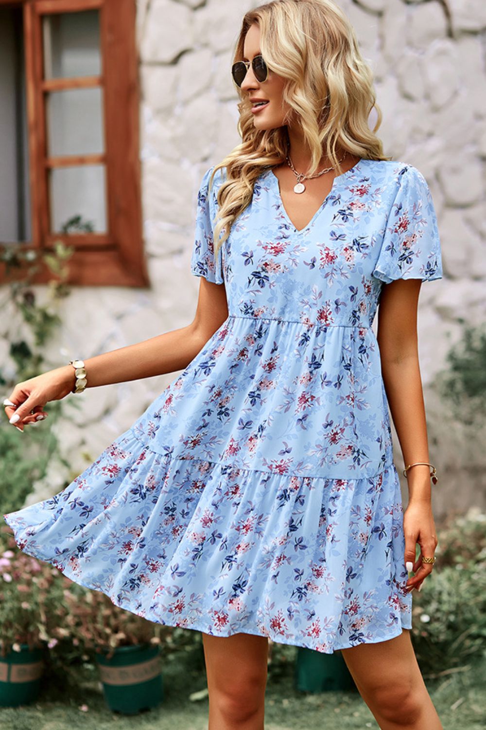 Gracefully Styled Dress for Any Occasion