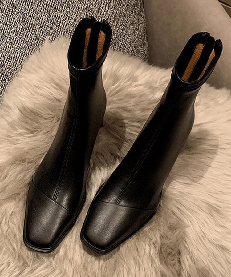 Graceful Orthopedic Boots for Modern Look