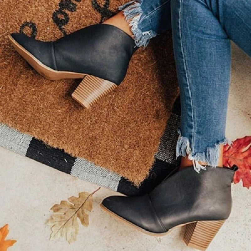 Graceful Orthopedic Boots for Modern Look