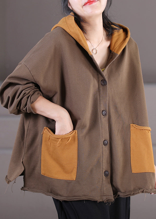 Classic Vintage Coat with a Flattering Fit