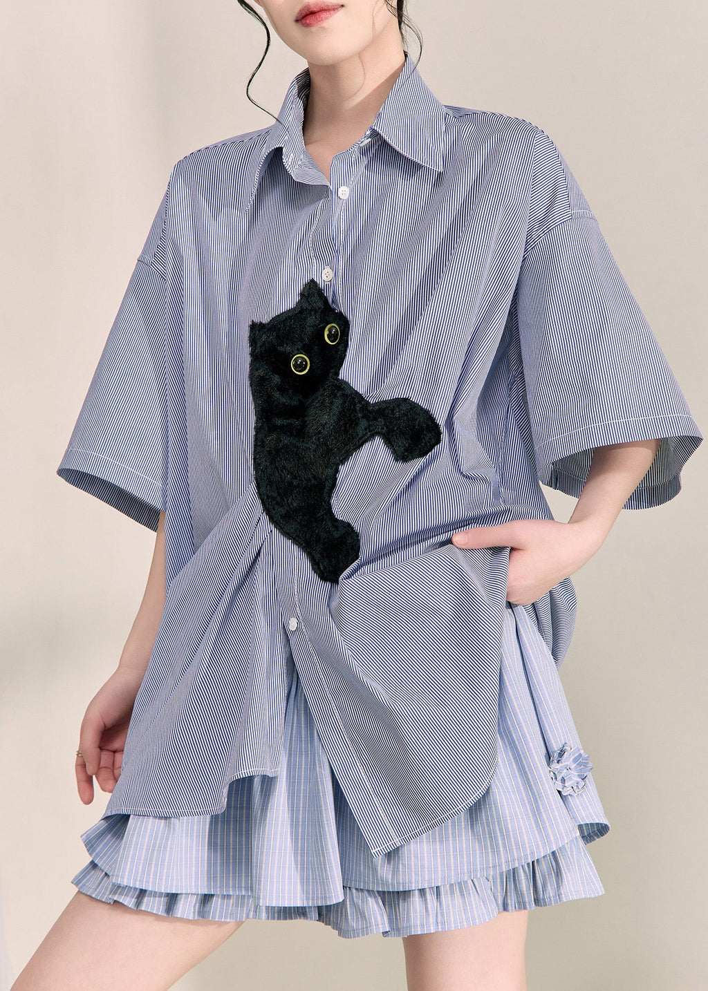 Gracefully Styled Shirt for Any Occasion