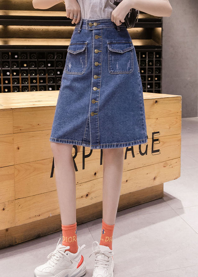 Sophisticated Garment with a Clean Classic Look