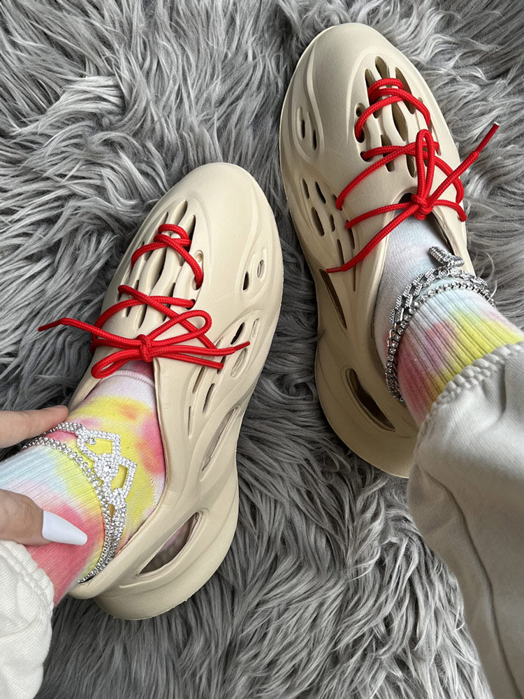 Chic Orthopedic Flats with Unique Design