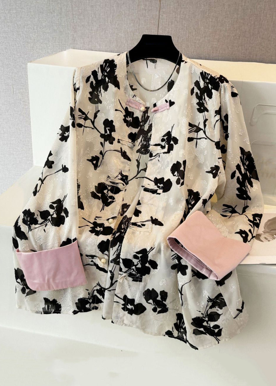 Gracefully Styled Blouse for Any Occasion