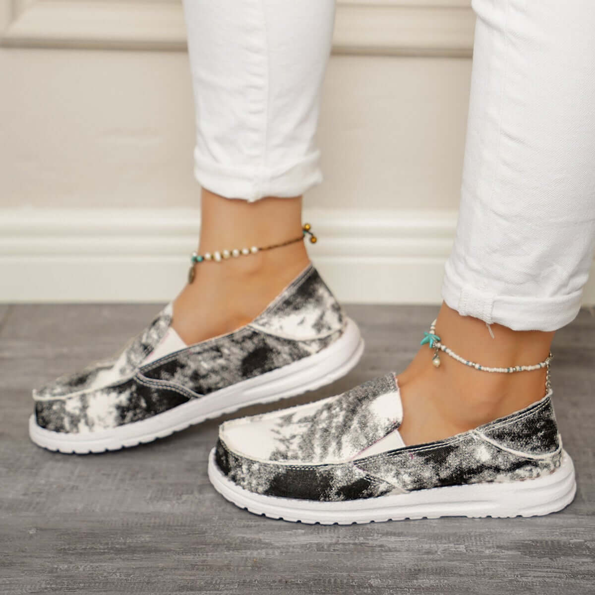 Comfortable Orthopedic Sneakers for Daily Wear