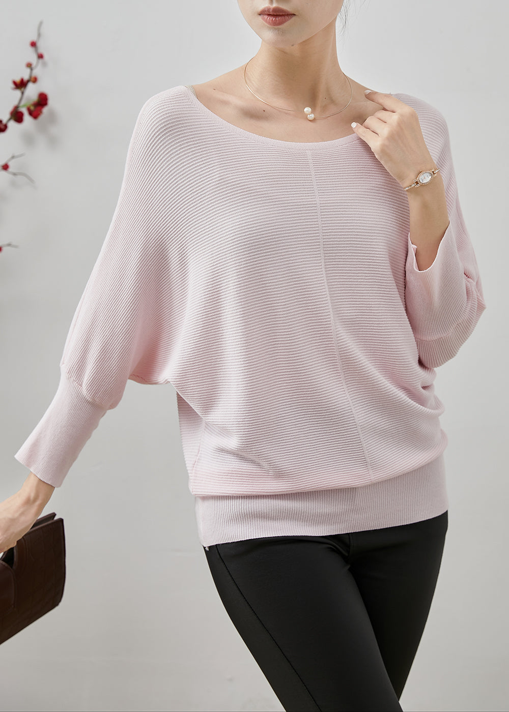 Effortlessly Elegant Shirt with a Timeless Design