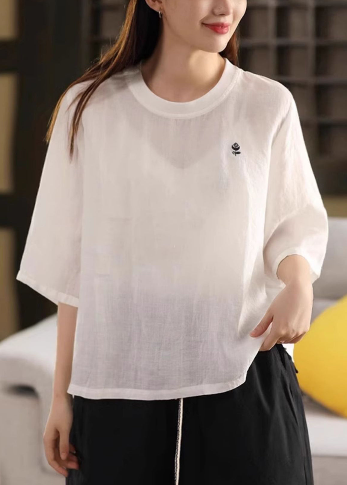 Effortlessly Elegant Shirt with a Timeless Design