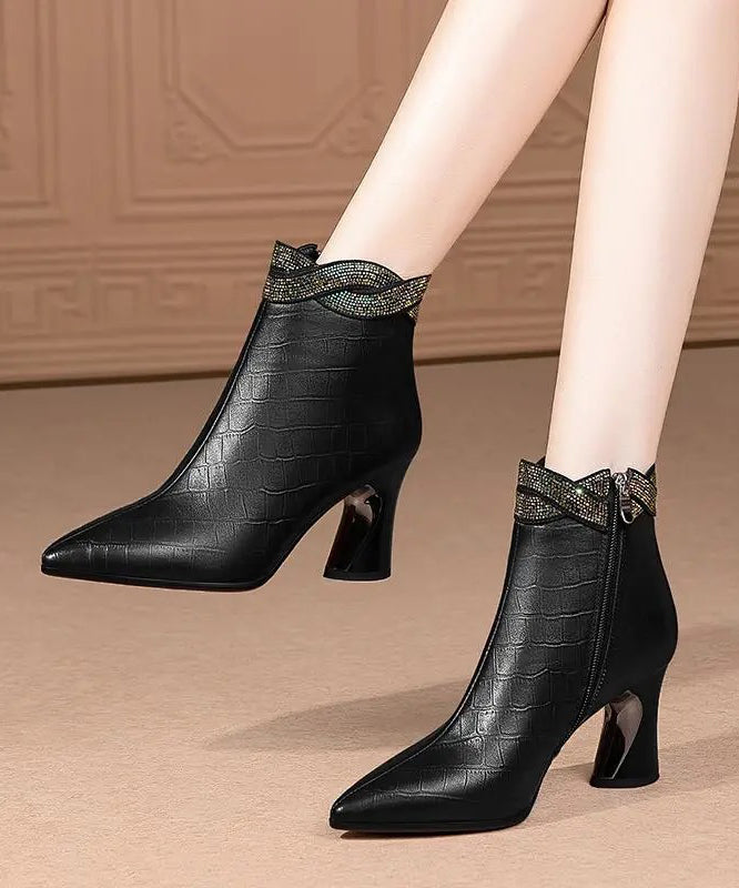 Graceful Orthopedic Boots for Modern Look