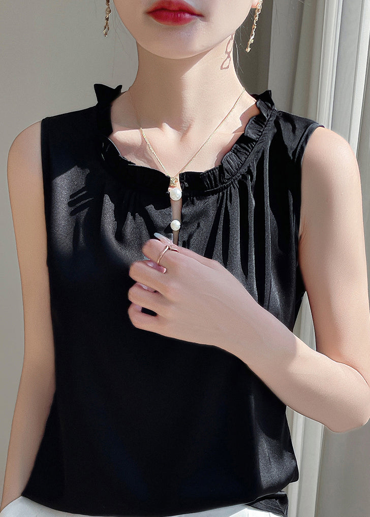 Classic Vintage Blouse with a Flattering Fit