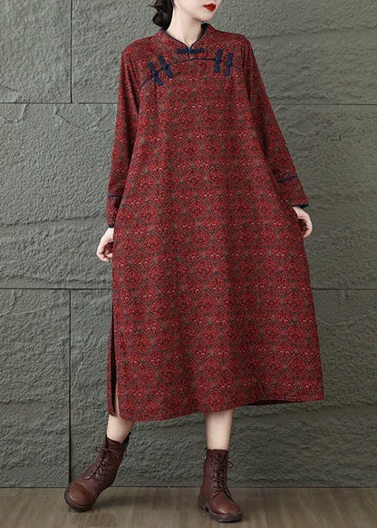 Classic Vintage Dress with a Flattering Fit