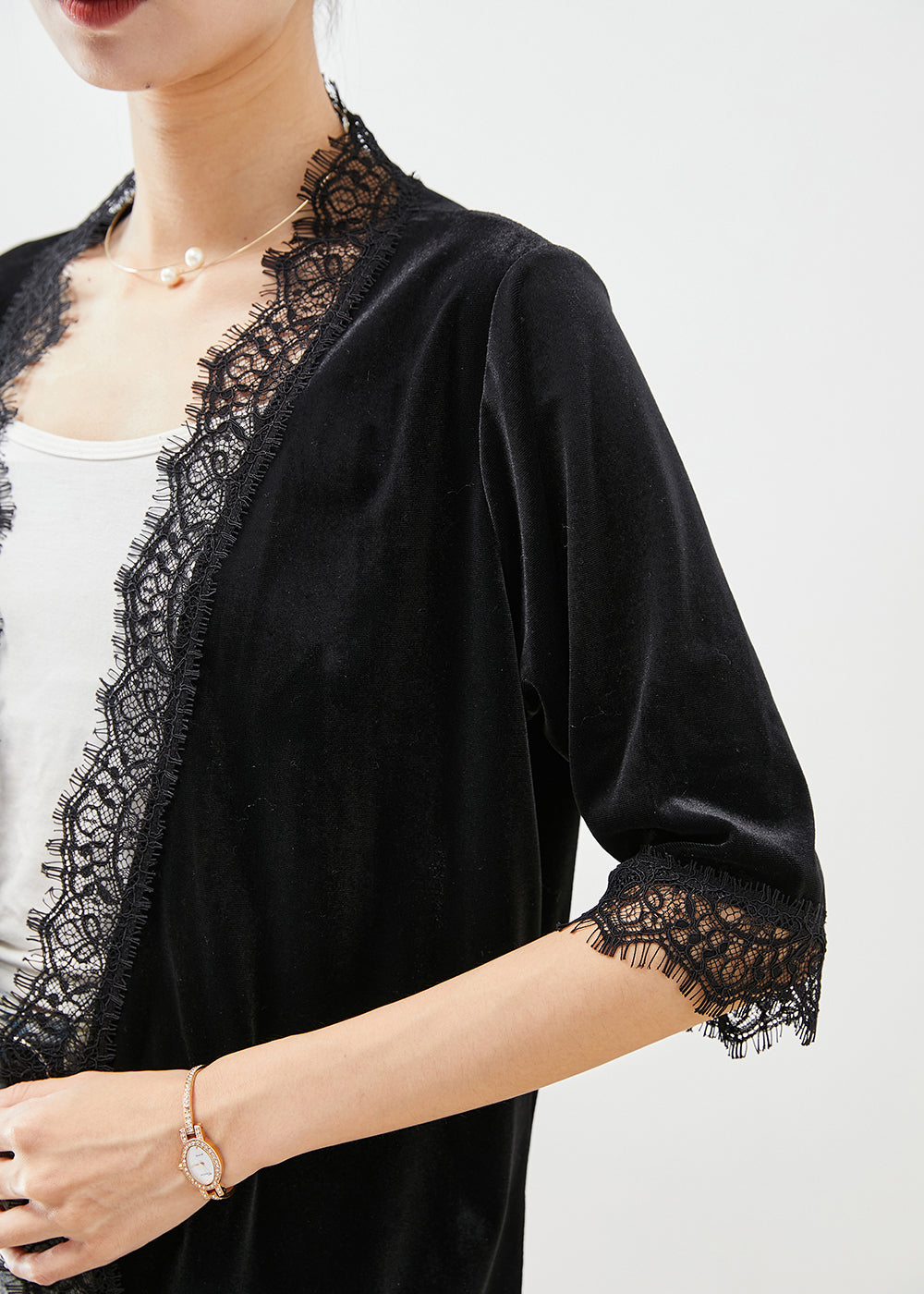 Elegantly Styled Cardigan for Everyday Wear