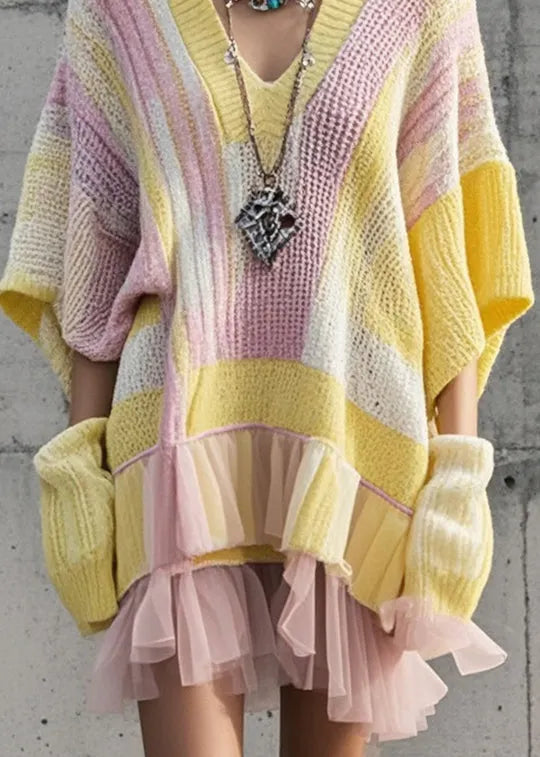 Classic Vintage Sweater with a Flattering Fit