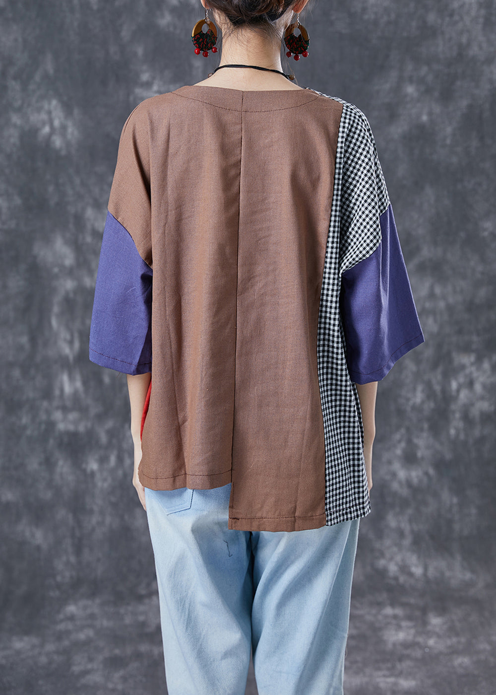 Sophisticated Blouse with a Clean Classic Look