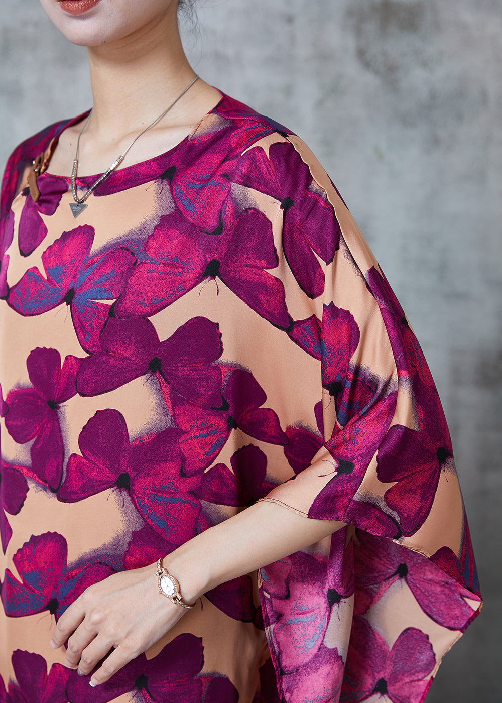 Gracefully Styled Shirt for Any Occasion