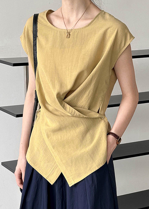Effortlessly Elegant Top with a Timeless Design