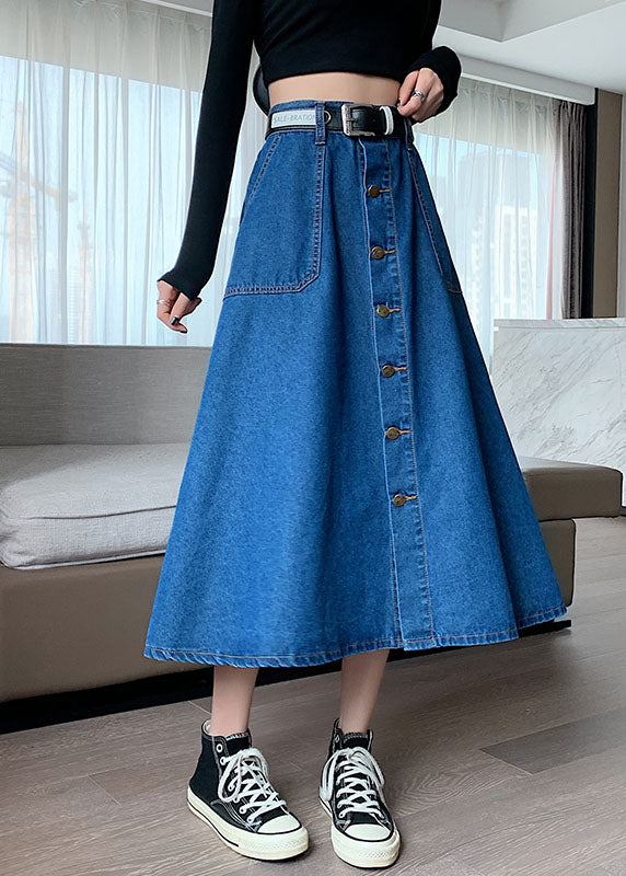 Sophisticated Garment with a Clean Classic Look