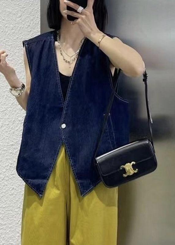 Gracefully Styled Coat for Any Occasion