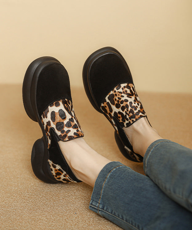 Graceful Orthopedic Shoes for Modern Look