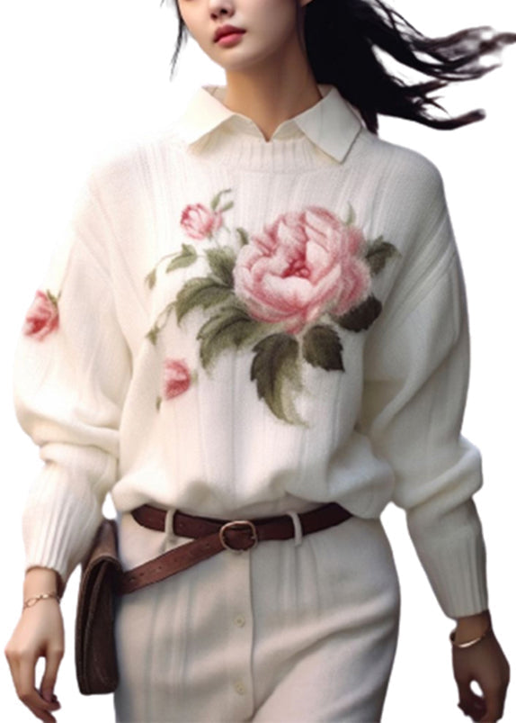 Effortlessly Elegant Sweater with a Timeless Design
