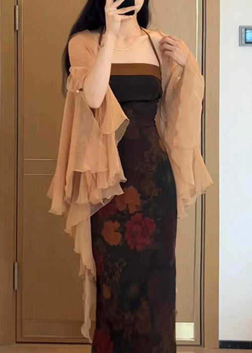 A Vintage Style Cardigan with Delicate Timeless Details
