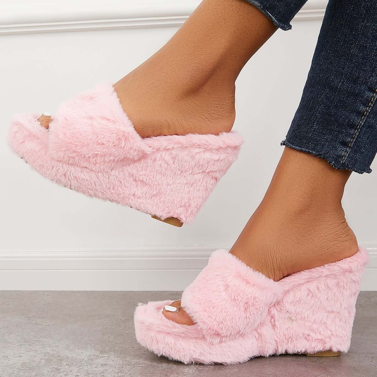 Stylish Orthopedic Slippers for Any Occasion