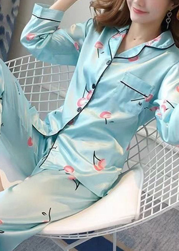 Vintage Style Garment with a Modern Fit