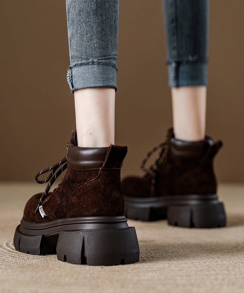 Graceful Orthopedic Boots for Modern Look