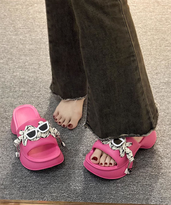 Graceful Orthopedic Sandals for Modern Look
