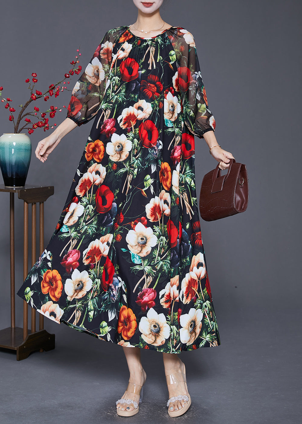 Classic Vintage & Enduringly Stylish Dress